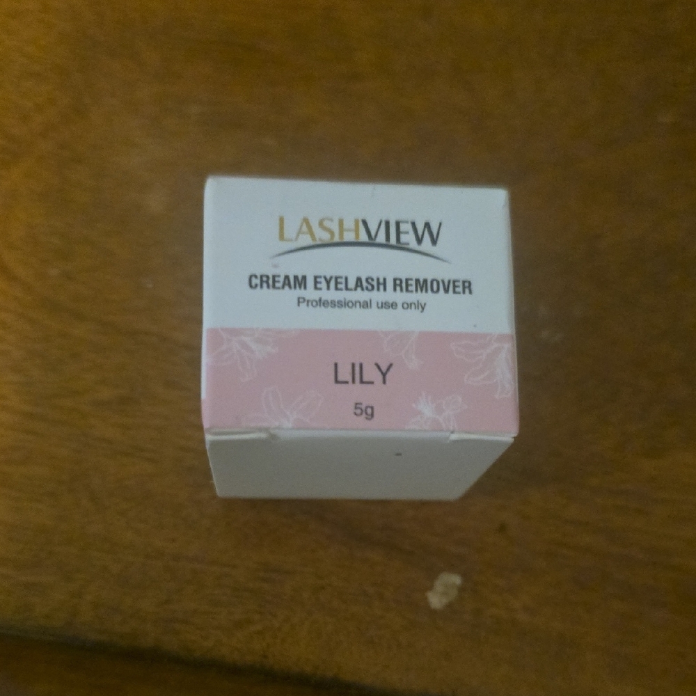 Cream Eyelash Remover - Pink